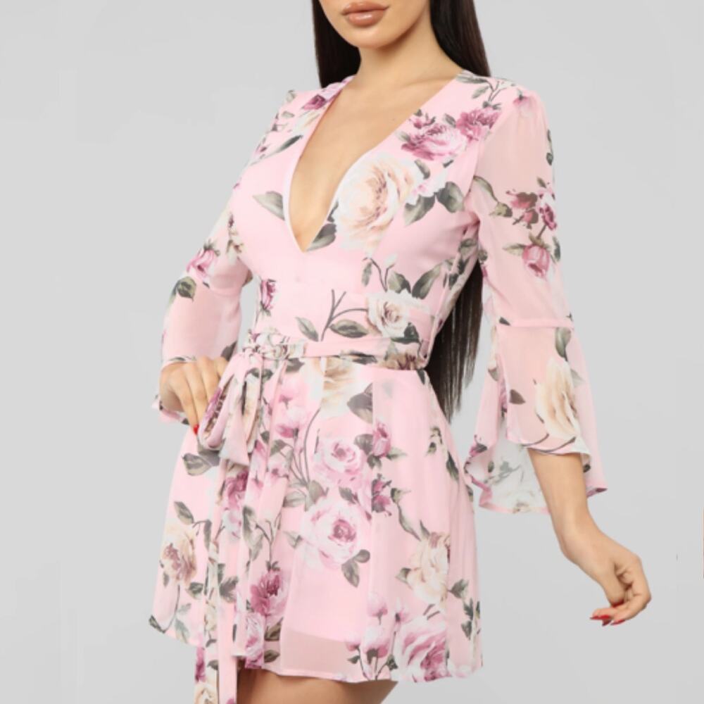 Fashion Nova Stay Beautiful Pink Floral Romper Size Small Glam